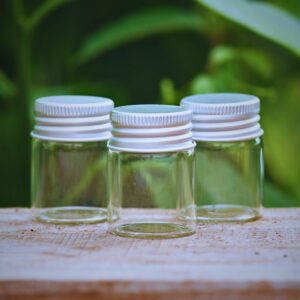 Fiole en verre 20 ml bouchon inox