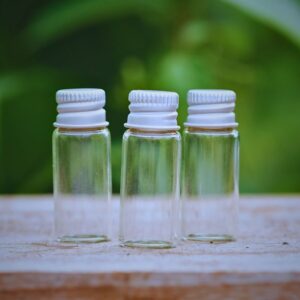 Fiole en verre 5 ml bouchon inox